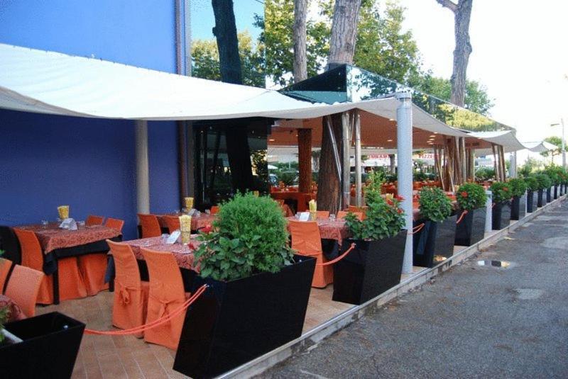 Residence Riva Blu Cesenatico Exterior photo